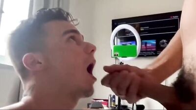 Mmmmmh Give Me That Cum - Action Cum Shots Web-Cam: Gay Porn Cum Play!