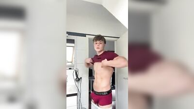 Solo Web-Cam Body Show Time: Your Ultimate Gay Porn Experience