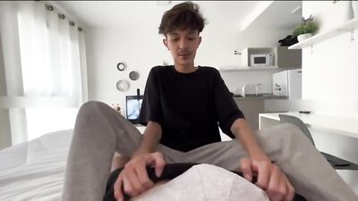 Bareback Twinkss Wild Adventure