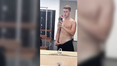 Gay Muscle Studs Unleashed: Public Outdoor Sexcapades!