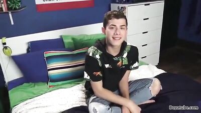 Handjob Helper - Nicholas Gay Porn Adventure