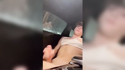 Young and Ambitious Muscle Boys Selfie Cam Cum!
