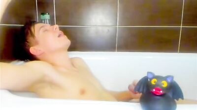 Luxallenns Bisexual Twink on Chaturbate - Solo Boys Porn