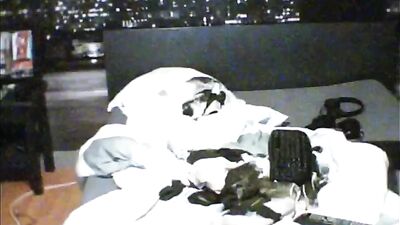 Young French Yoni: Web-Cam Cum Shots Solo Handjob