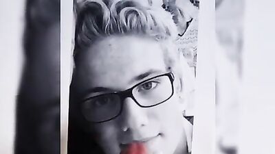 Straight Boyz Cumtribute with Maxi Goertz III - Facial Amateur Cum Shots!