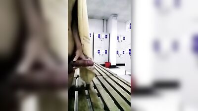 Asian Public Exhibitionist: Big Dick Voyeurism in the Locker Room!