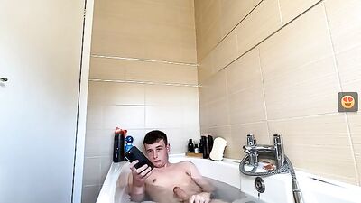 British Boys Bath Cum Show: Straight Telegram Fan in Roxaskingdoms Porn