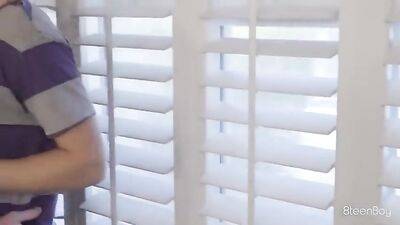 Hot Twink Sex Couple - Bareback Action in the Bedroom!