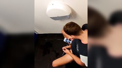 Stallion Seeking Strokes - A Gay Porn Adventure!