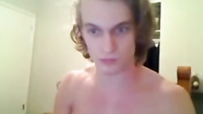 Gay Porn Webcam Solo Show with Dpuss on Chaturbate!