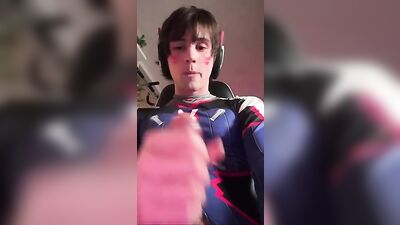 Young & Sexy Webcam Cummers - The Ultimate Gay Porn Experience