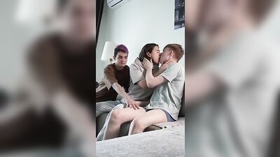 Gangbang Webcam: Suck Date Adventure!