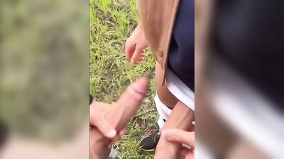 2 GERMAN FRIENDS IN THE NATURE - BIG CUMS: AMATEUR ASS PLAY, HANDJOBS & MIXED ORALS!