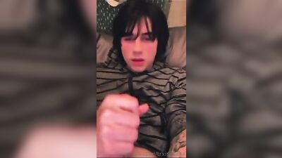 Raw Desire: Hot OF Wanking Clip - An Erotic Adventure!