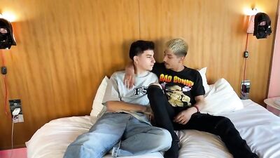 Gay Porn Action: Bare Twinks Fun!