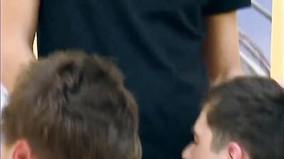 Gay Porn Threesome Action: Euro Twink Bareback Big Cocks Cum Shots Frat Guys