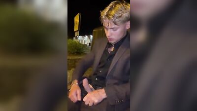 Public Exposure: The Jocks Big Dick!