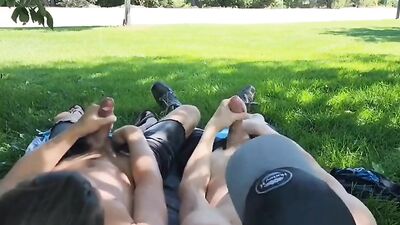 Two Twinks Cumming Outdoors: Public Handjobs & Road-Cums