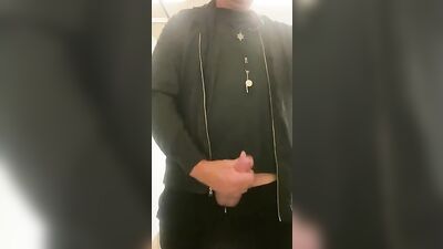 JockDad87s Public Cum Daddy - Big Dick In The Park