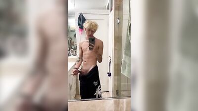 Big Dick Show Time: Solo Web-Cam Cocks Ready for Action