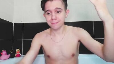Chaturbate Solo Gay Boys Porn: Luxs Webcam Showdown!