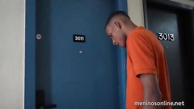 Teen Bareback Fuck Fest: Action-Packed Oral Interracial Cum Shots