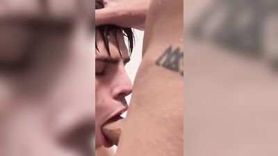 Raw Sex in the Shower: Twink Bareback Cumshots!