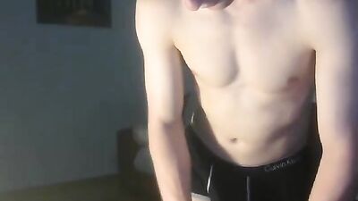 Skottkiss Bisexual Fun Solo on Chaturbate!