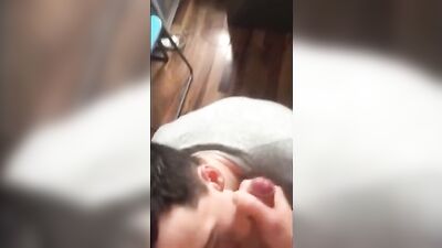 Young Twink Blows Big Dick!