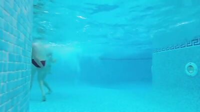 Double Cocks Bareback Fun Pool Party Threesome - Gay Porn Videos!