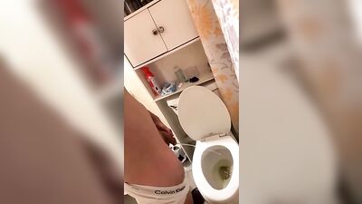 Sexy Amateur Porn: Big Dick Solo in Bathroom - Hot!