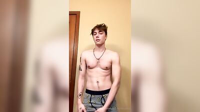 Hot White Cock Amateur Porn - Big Dick Solo Desire