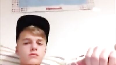 Young Blond Cam Cum PLKI - The Ultimate Amateur Porn Experience