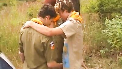 Young Explorers: Threesome in the Wild!