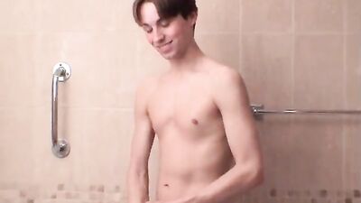 Gay Porn Dreamy Cumshots Solo Handjob - My Banana is Good!