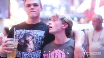 Creamy Load 2: Darek and Tylers Bareback Adventure!