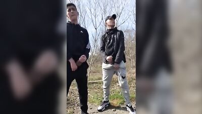 Gangbang in the Park: Straight Friends Get Their Hands Dirty!