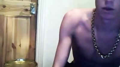 Straight Friends Unleashed: Wild Gay Sex on Webcam