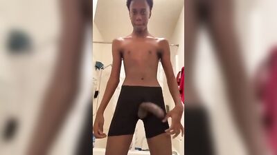 Solo - Huge Black Cock Porn Cam: Ultimate Gay Porn Experience