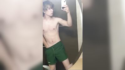 Solo Show Time - Web-Cam Delight!