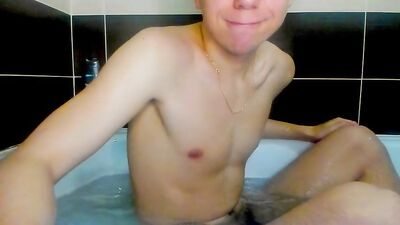 Webcam Cumshow: Private Gay Bisexual Solo Twink Show with Luxallenn!