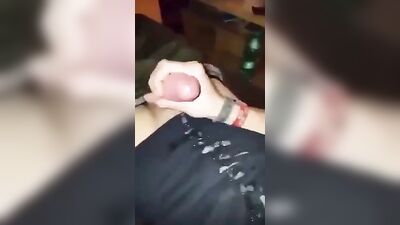 Blasting Cum - The Ultimate Twink Shooting Experience