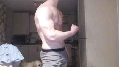 Gay Muscle Boys Master Nathan: Drunk Webcam Hotness!