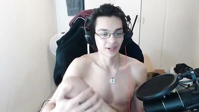 Gay Porn: Dantes Solo Web-Cam Adventure