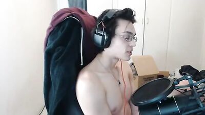 Gay Porn: Dantes Solo Web-Cam Adventure