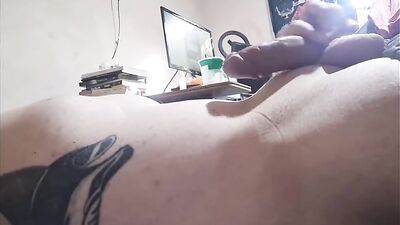 Tattoo Masturbation: Amateurs Web-Cam Handjob Fetish Fun