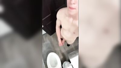 Cute Blonde Zach Hard on: Selfie Solo Cam Handjob