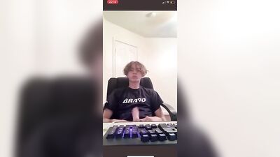 Sexy Big Dick Guy JERK Part 2: Hot Amateur Big Cocks Porn Solo with Huge Dick!