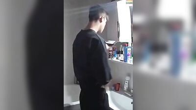 He cums into the sink: New Twink Cum Shots on Web Cam!