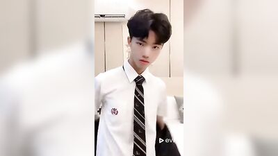 Gay Cute Boy Cam Fun Show!